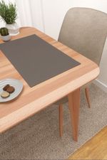 Platzdeckchen in Grau
